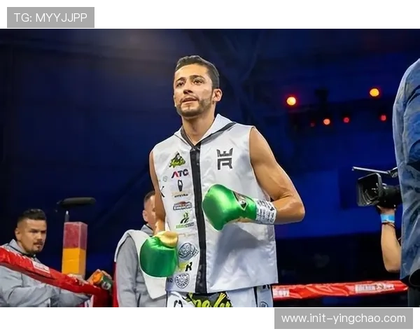 埃斯皮诺萨展望2026年:羽量级需要无可争议的王者,我已准备好迎接所有挑战 埃斯皮诺萨展望2026年:羽量级需要无可争议的王者,我已准备好迎接所有挑战