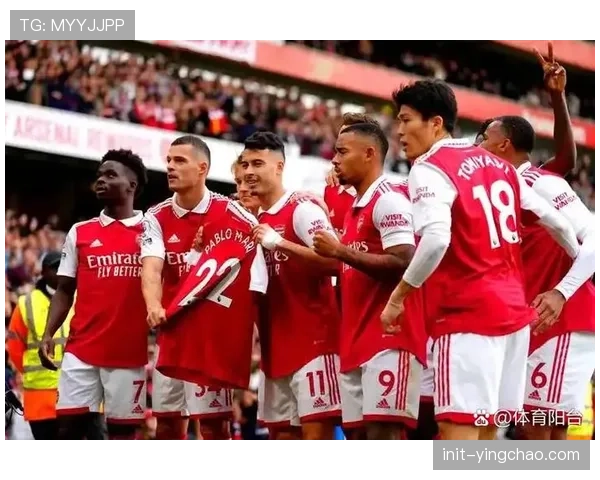 欧冠四分之一决赛前夕,巴黎圣日耳曼全队飞赴曼彻斯特